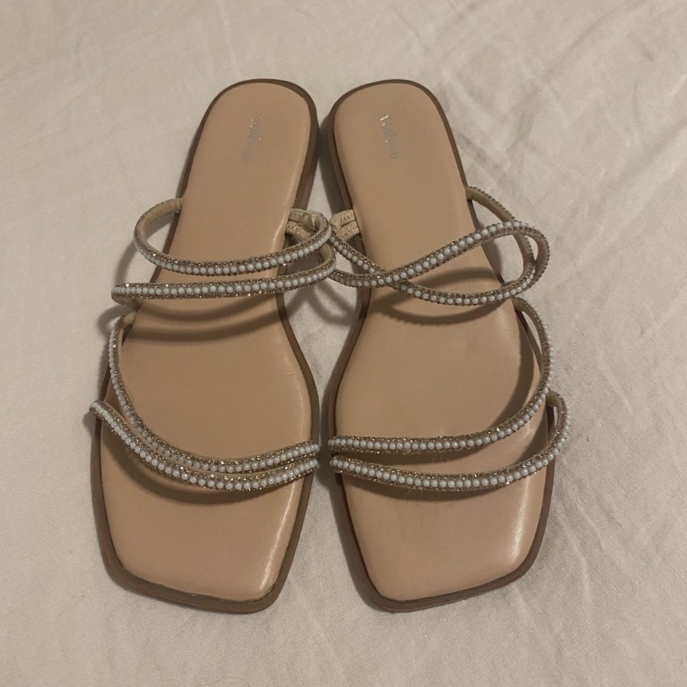 Women’s Rhinestone Flat Strappy Sandals